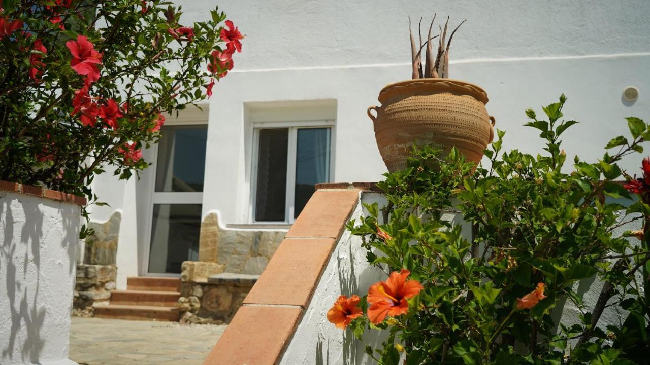 ホテル One Life Malaga Retreat Periana エクステリア 写真