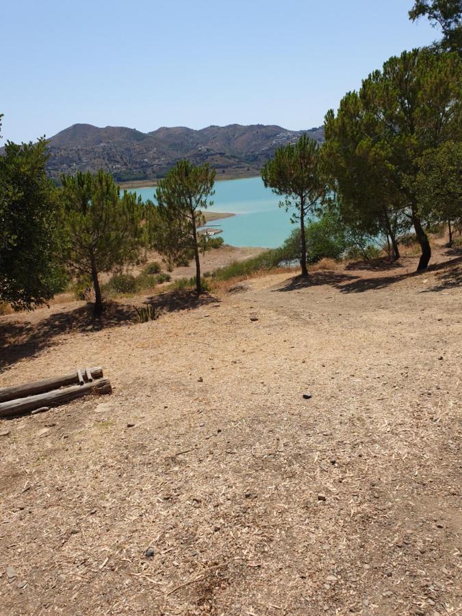 ホテル One Life Malaga Retreat Periana エクステリア 写真