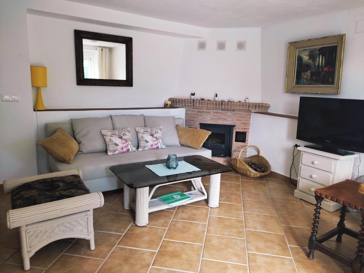 ホテル One Life Malaga Retreat Periana エクステリア 写真